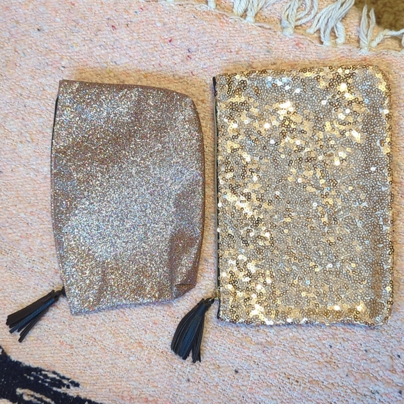 ipsy Accessories - Ipsy cosmetic bags😍